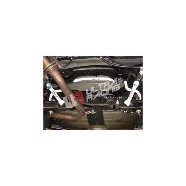 Nissan Cefiro 88-94 A31 UltraRacing Front Sway Bar 27mm