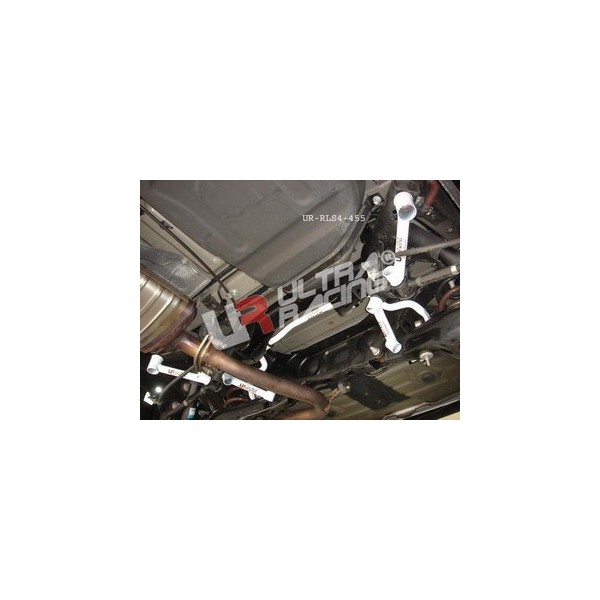 Nissan Cefiro 94-03 A32/A33 UltraRacing Rear Sway Bar 19mm