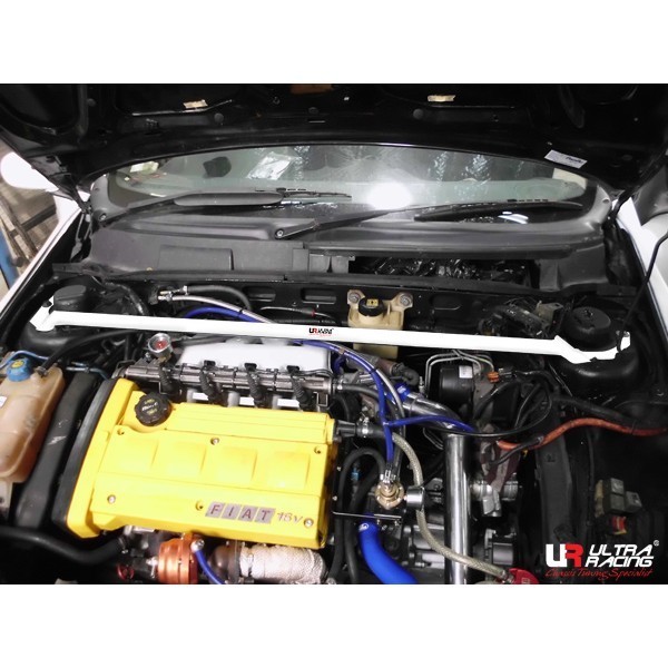 Toyota Yaris 10+ XP13  UltraRacing 4P Front Lower Brace