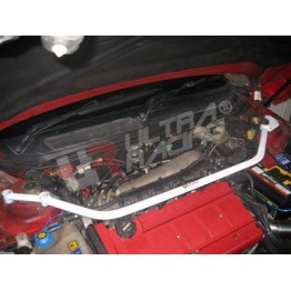 Volvo S40 07+ UltraRacing 4-Point Front Lower Brace 626