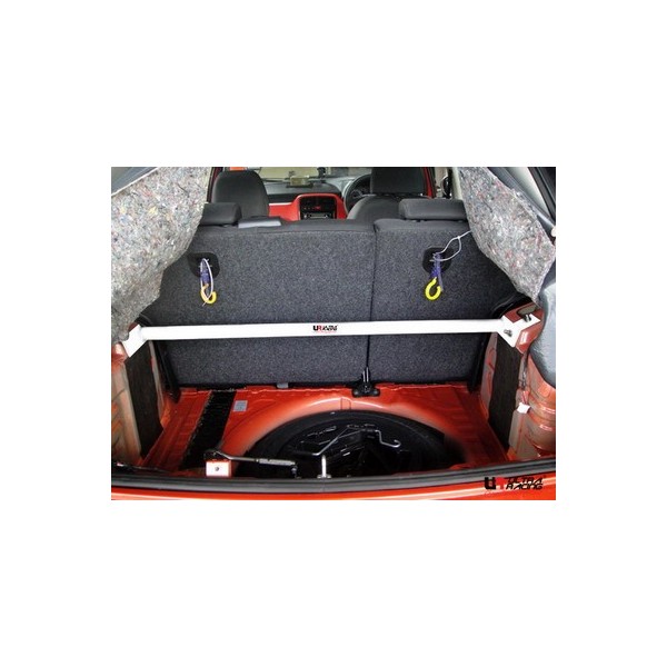 Volvo XC90 02+ D5 UltraRacing 4-Point Front Lower Brace