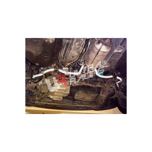 Honda Jazz 13+  UltraRacing 4-Point Rear Lower Brace 2777