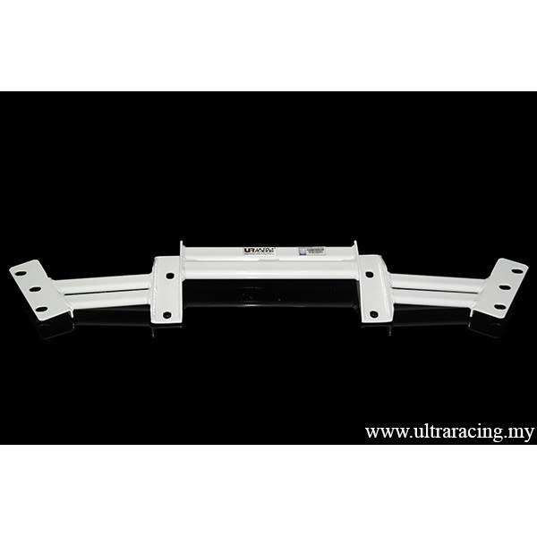 Hyundai Elantra 10+ UltraRacing 3-Point Fender Brackets 2198