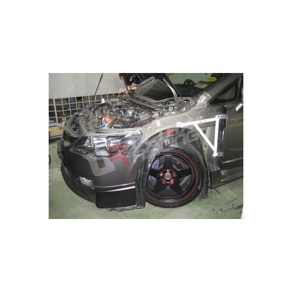 Audi A6 C6 04-11 4.2 4WD UltraRacing 4-Point Mid Lower Brace