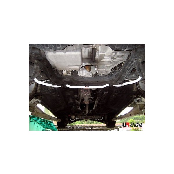 Audi Q5 2.0 08+ UltraRacing 4-Point Mid Lower Brace