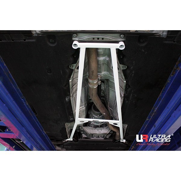 Lexus RS200 UltraRacing 3-Point Fender Brackets