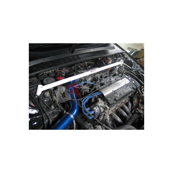 Hyundai H1 07+ 2.5D UltraRacing 4-Point Mid Lower Brace