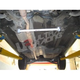 Nissan S14 95-99 UltraRacing 2x 3-Point Side/Floor Bars