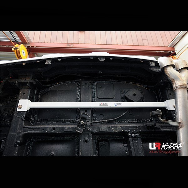 VW Golf 6 2.0 12+ UltraRacing 2x2P Rear Side Bars 1966P