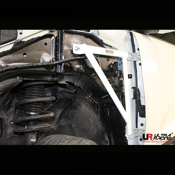 Audi A4 (B8) 07+ 2.0T UltraRacing 2P Front Upper Strutbar