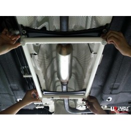 BMW X3 / X4 11+ UltraRacing 2-Point Front Lower Brace 2642
