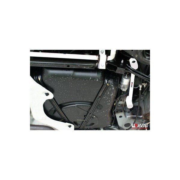 BMW X3 11+ UltraRacing 2-Point Rear Lower Brace 2644