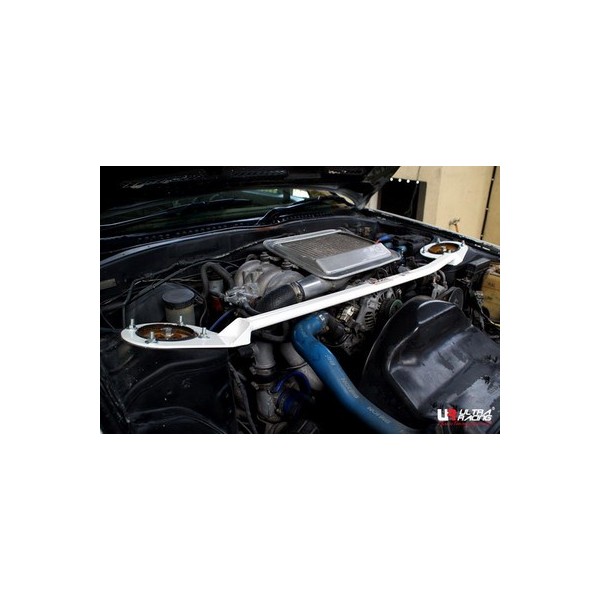 Ford Focus 1.8 MK2 05-10 Ultra-R 2-Point Front Lower Bar
