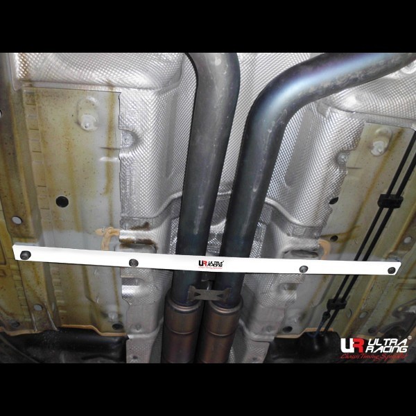 Honda Civic/CRX 88-91 EF/ED UltraRacing Front Lower Tiebar