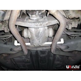 Honda CRV 96-04 UltraRacing 2-Point Front Upper Strutbar