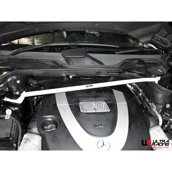 Honda Integra 94-01 DC2 UltraRacing Rear Upper Strutbar