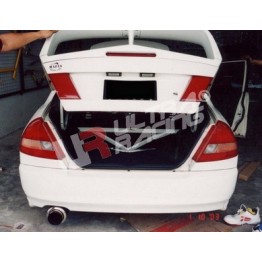 Lexus LS 430 00-06 UltraRacing 2-Point Rear Lower Tiebar
