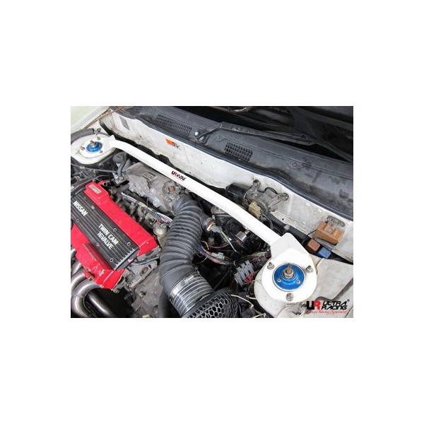 Nissan Murano 2WD 06+ UltraRacing Front Upper Strutbar