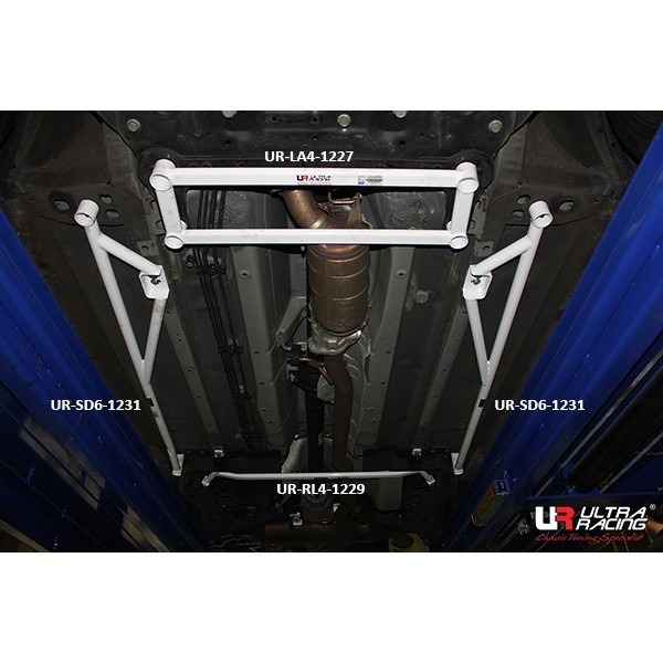 Subaru Outback 09+/ XV 2.0 12+ Ultra-R 2P Rear Lower Bar