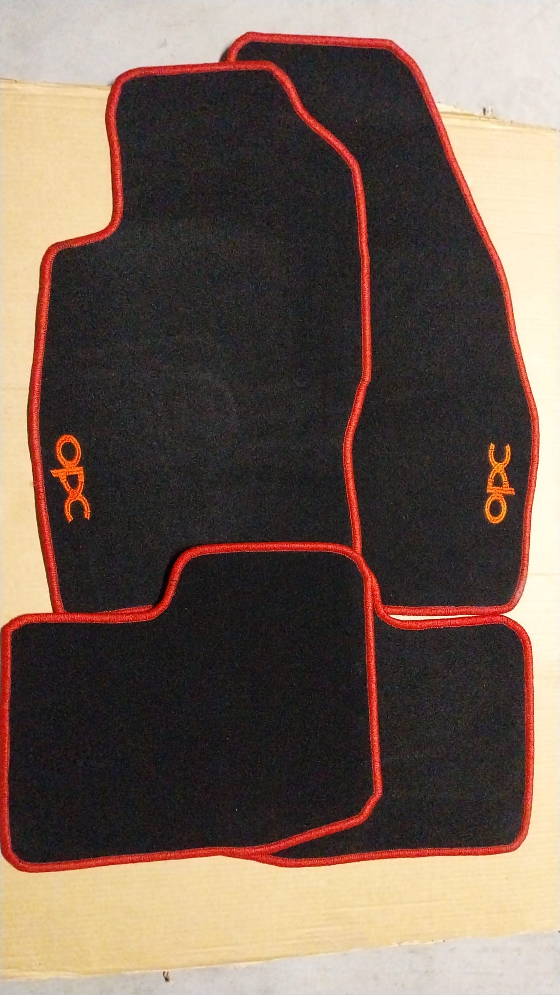 ALFOMBRAS OPEL CORSA D